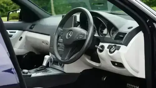 24-Hour-Auto-Locksmith-Services--in-Randolph-Wisconsin-24-hour-auto-locksmith-services-randolph-wisconsin.jpg-image